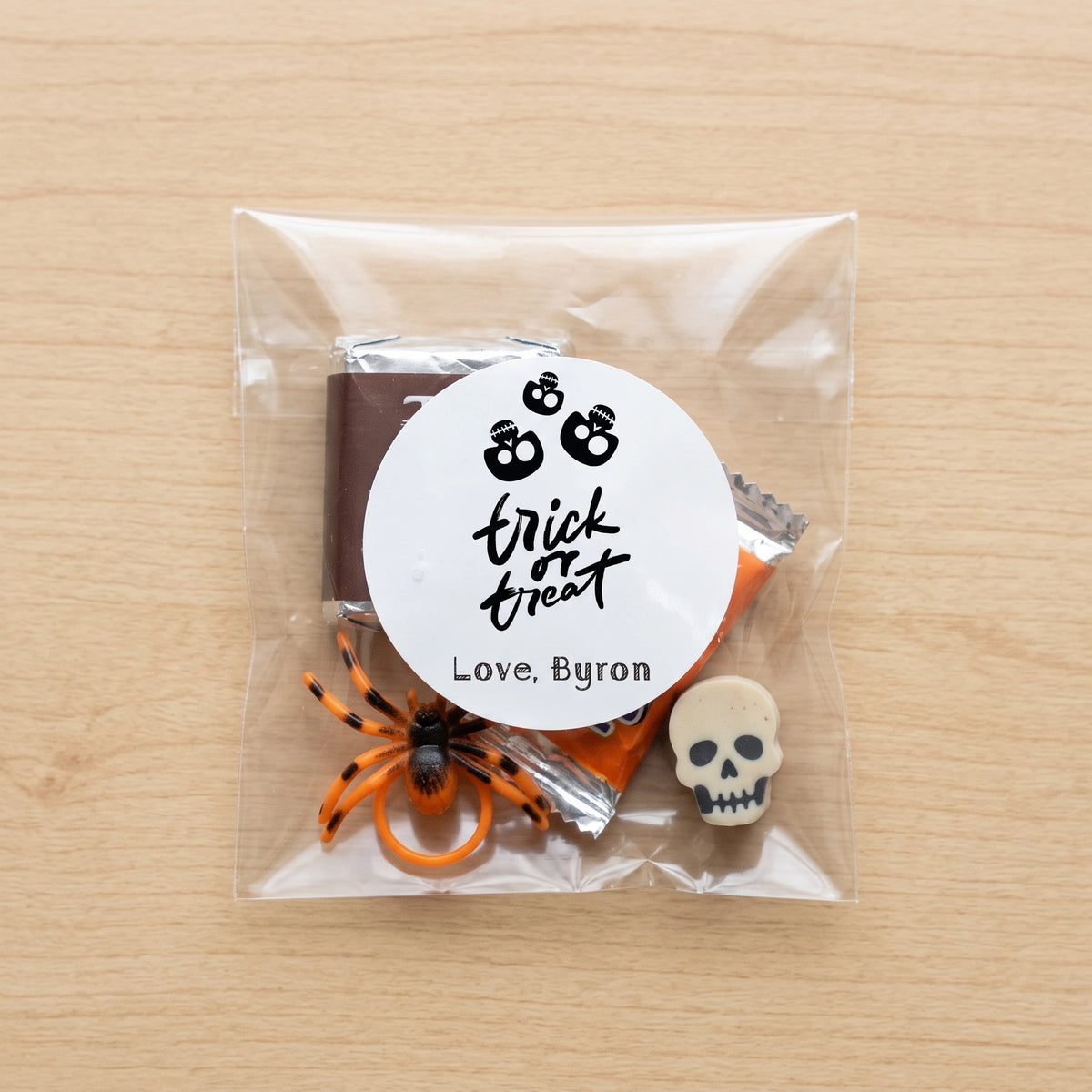 Personalized Halloween Gift Labels - Skeleton